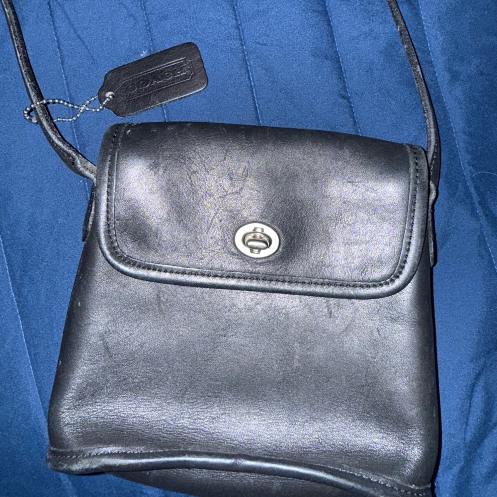 Coach Vintage Tango
9049 Black Leather Bag